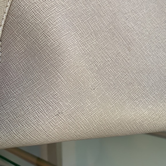 Micheal Kors Gray/Silver Bag - Picture 11 of 15